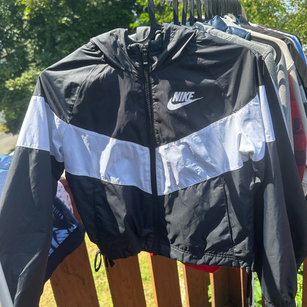 Kids Nike White and Black Windbreaker Jacket